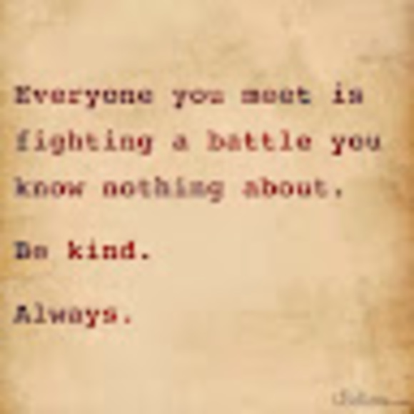 Meet your Posher, Lindsey - Picture 1 of 1